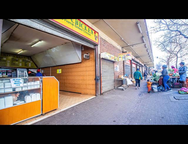 496M² RESTAURANT FOR SALE IN HILLBROW